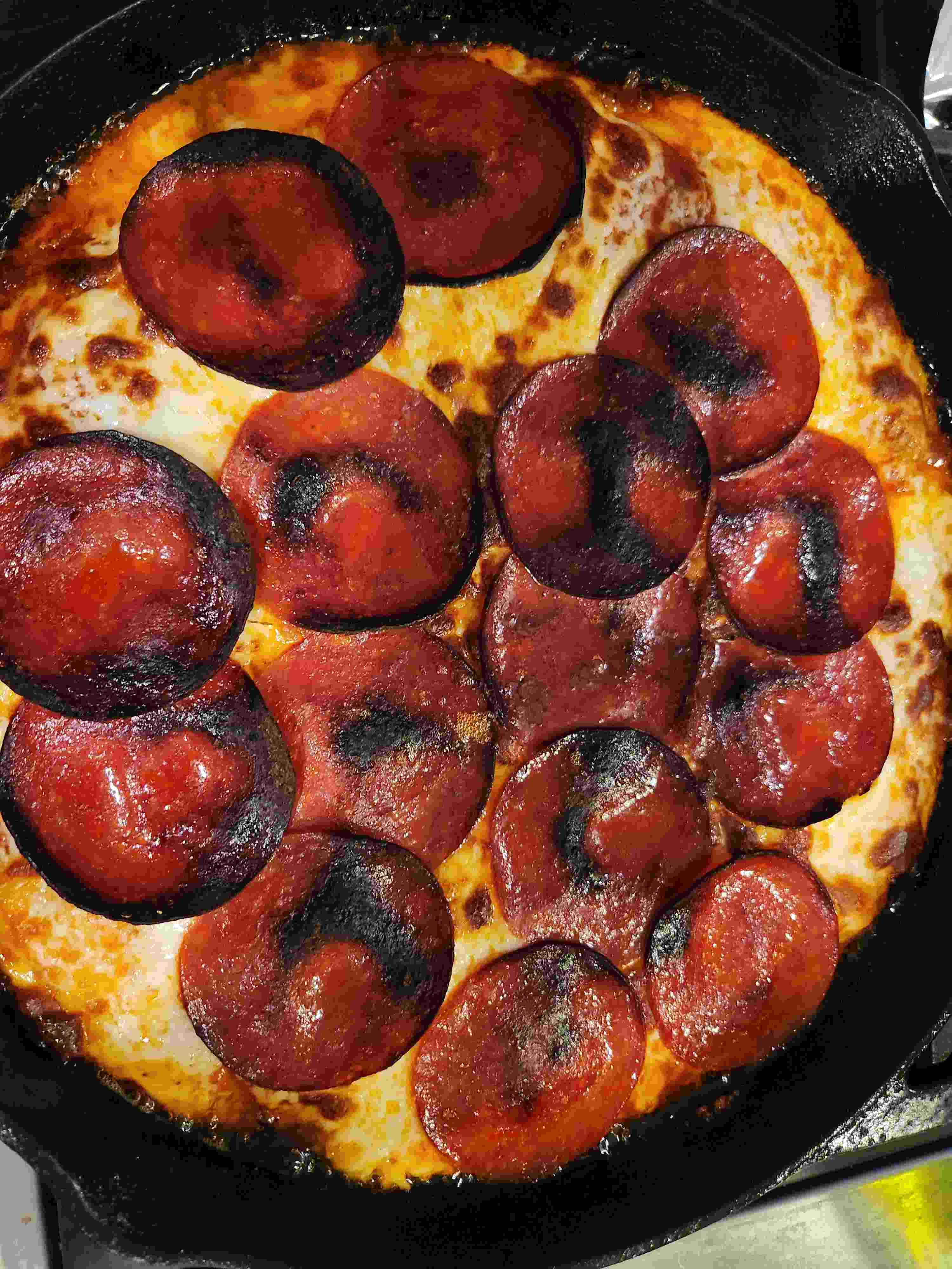 cast iron pizza.jpg