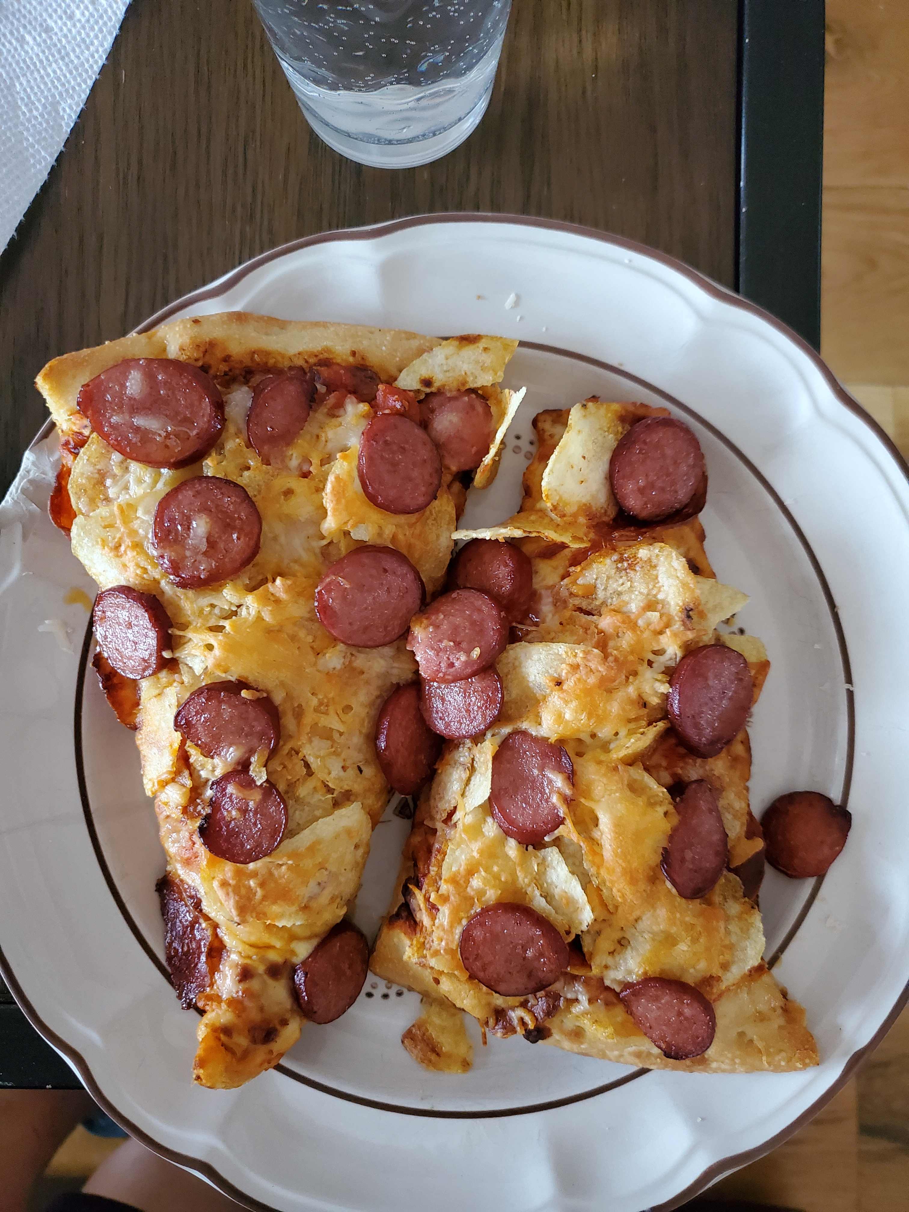 hotdog pizza 2.jpg
