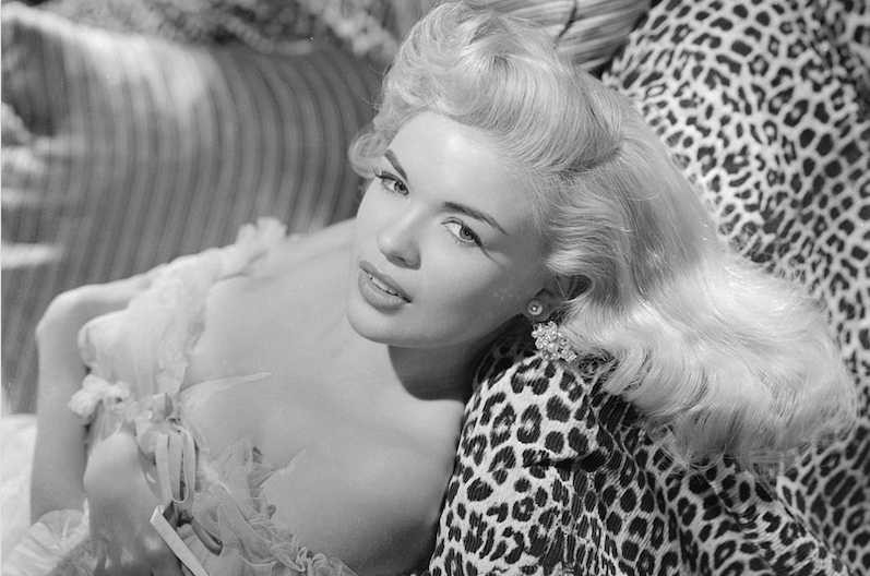 Click image for larger version  Name:	jayne-mansfield-getty-2.jpg Views:	0 Size:	86.8 KB ID:	18097357