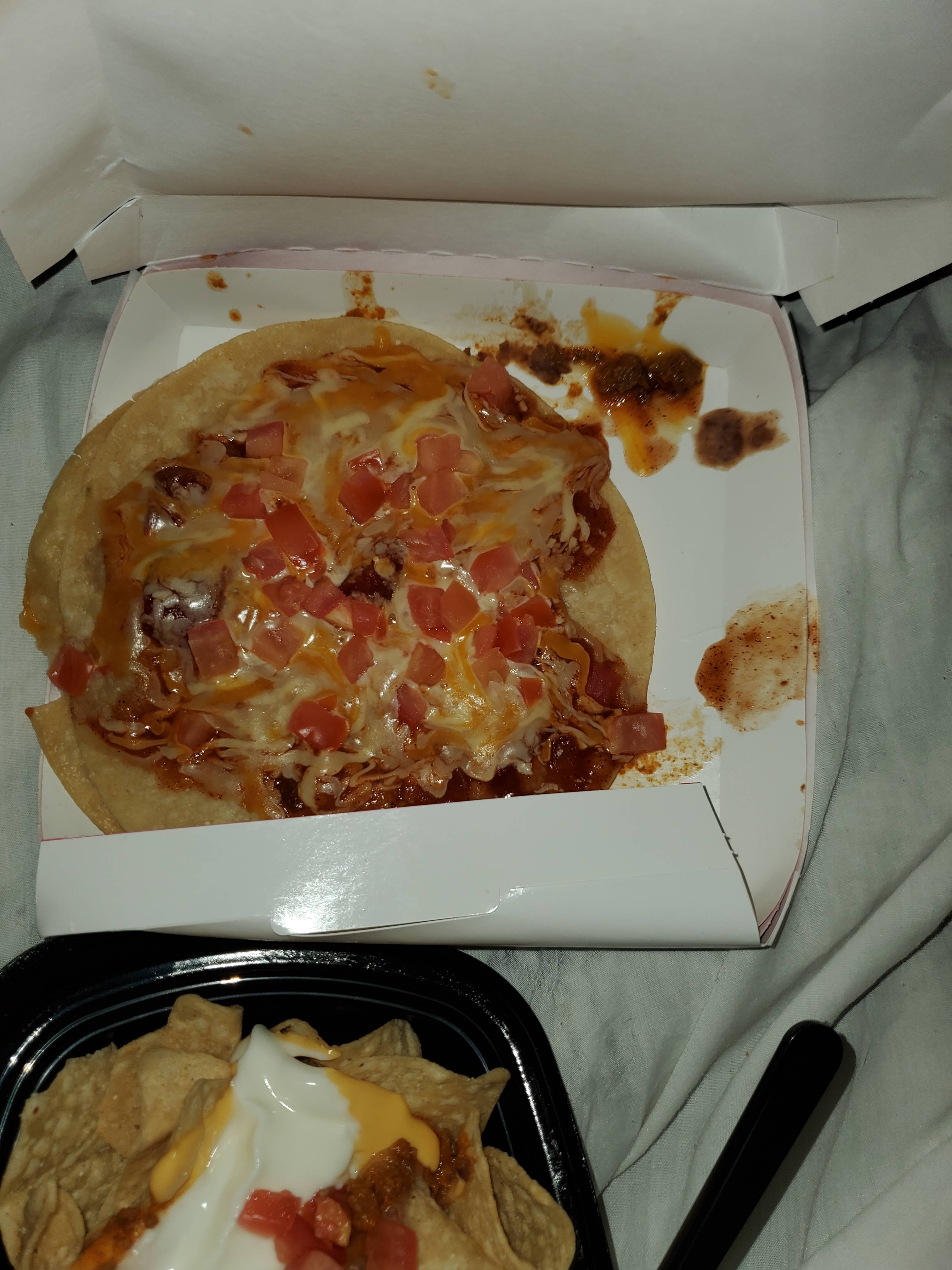 mexican pizza.jpg
