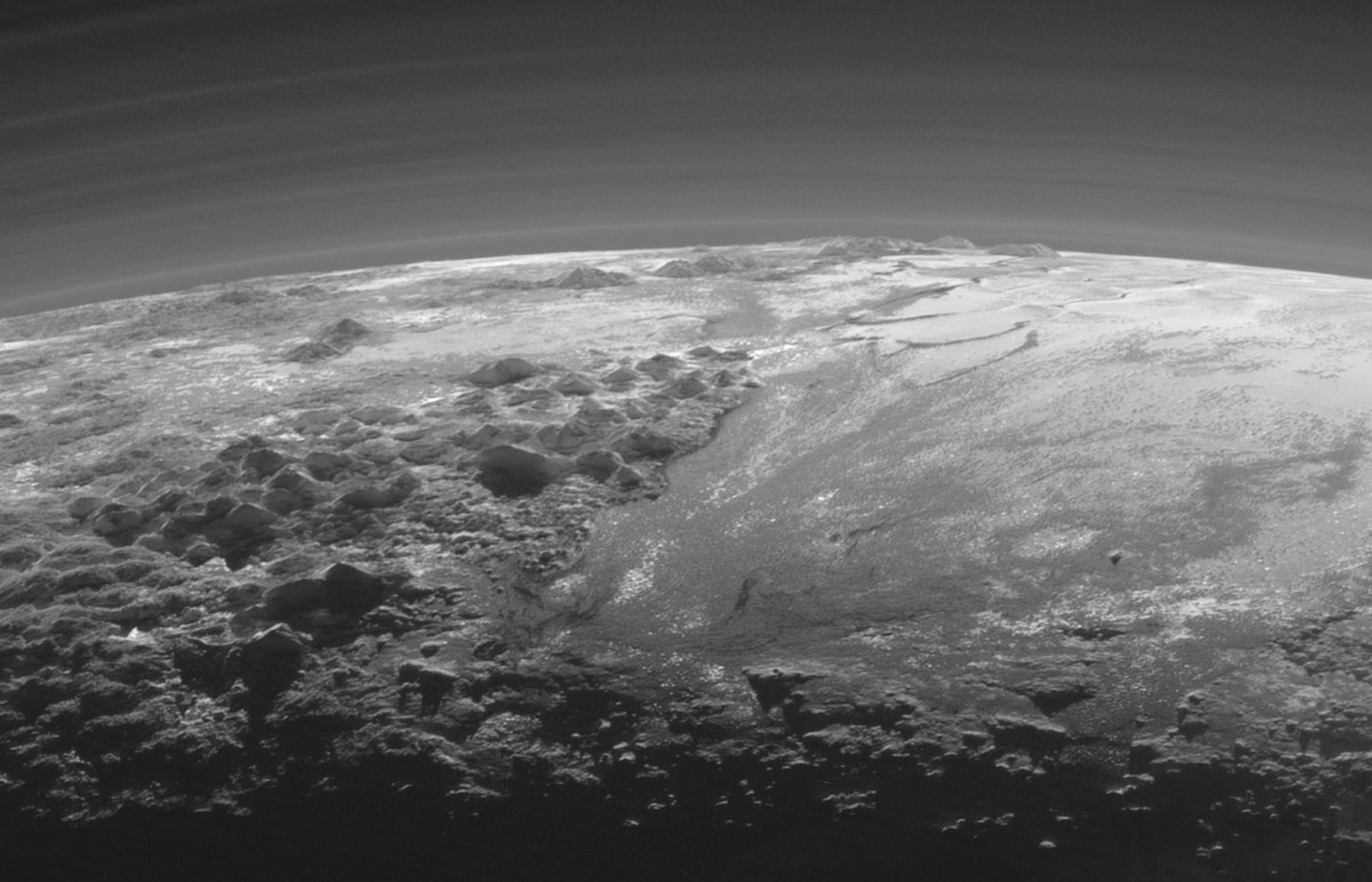PIA19947-NH-Pluto-Norgay-Hillary-Mountains-20150714.jpg