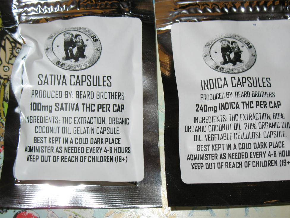 Sativa & Indica.jpg