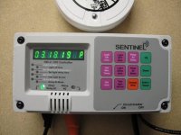 Sentinel HID lighting controller with remote temperature sensor and high temp shutdown.JPG