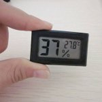 LCD Mini Digital Hygrometer Thermometer.jpg