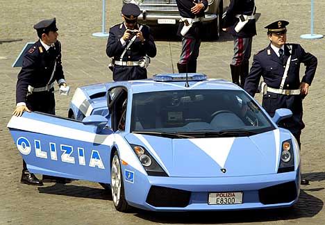11015Lamborghini_Gallardo_Italian_Police_Car.jpg