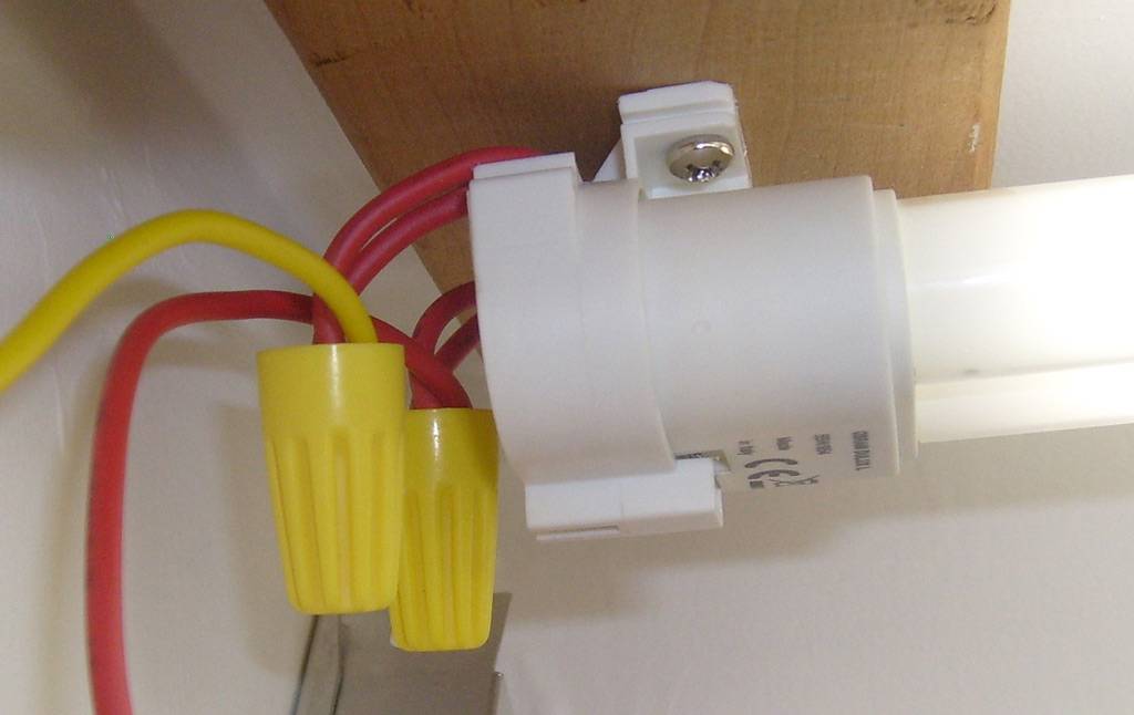 Wiring TG11 Socket Remote CFL lamps - Growroom Lighting ... fulham ballast wiring diagram 